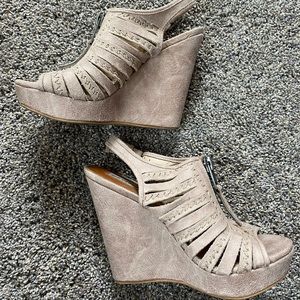 Not Rated Beige Wedge Sandals Size 8.5